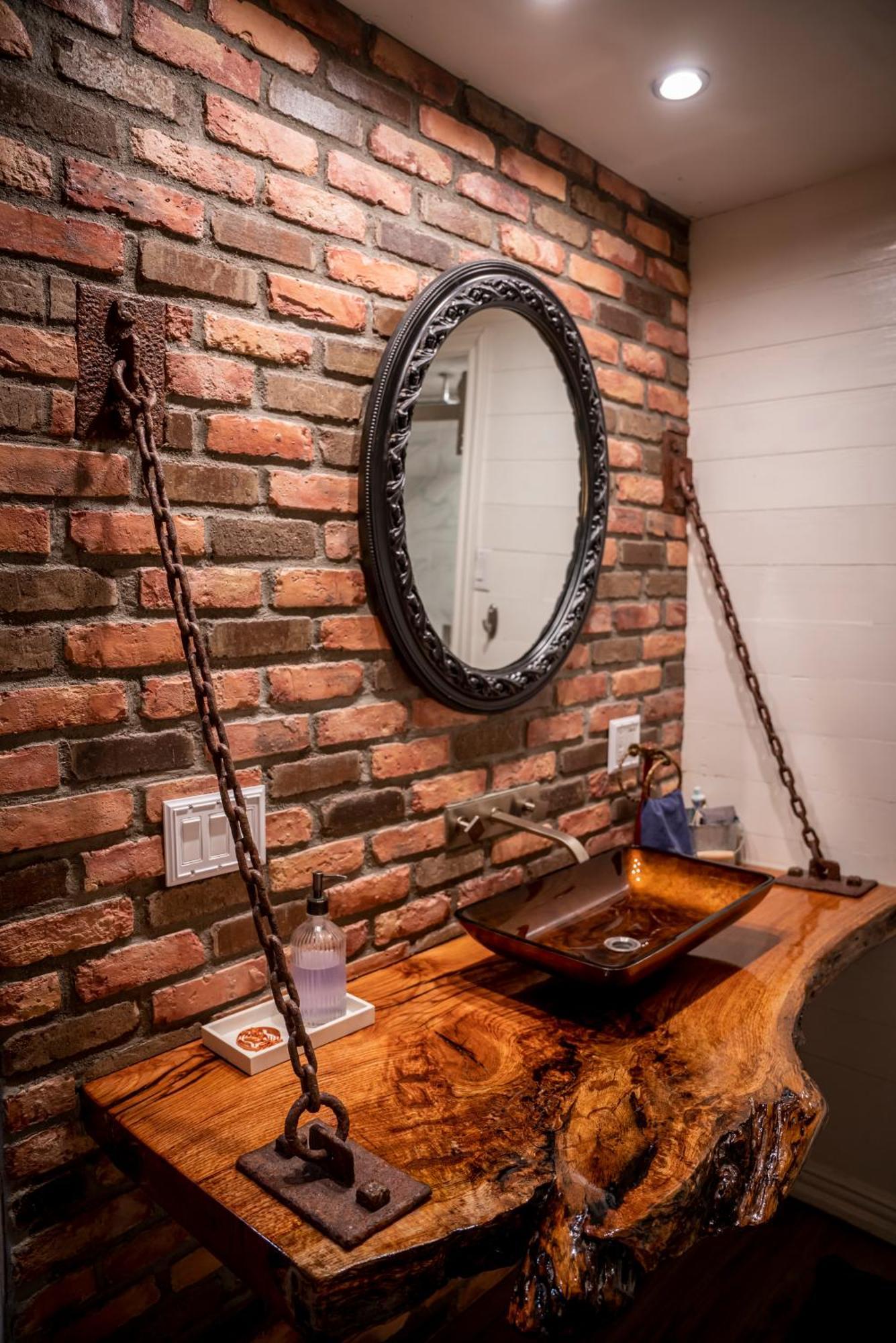 The Hobbit House, Fantasy Comes Home! Russellville Extérieur photo