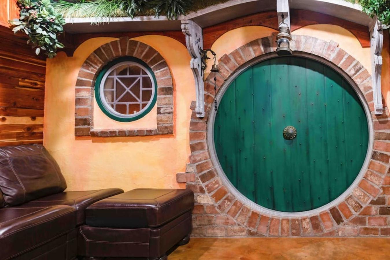 The Hobbit House, Fantasy Comes Home! Russellville Extérieur photo